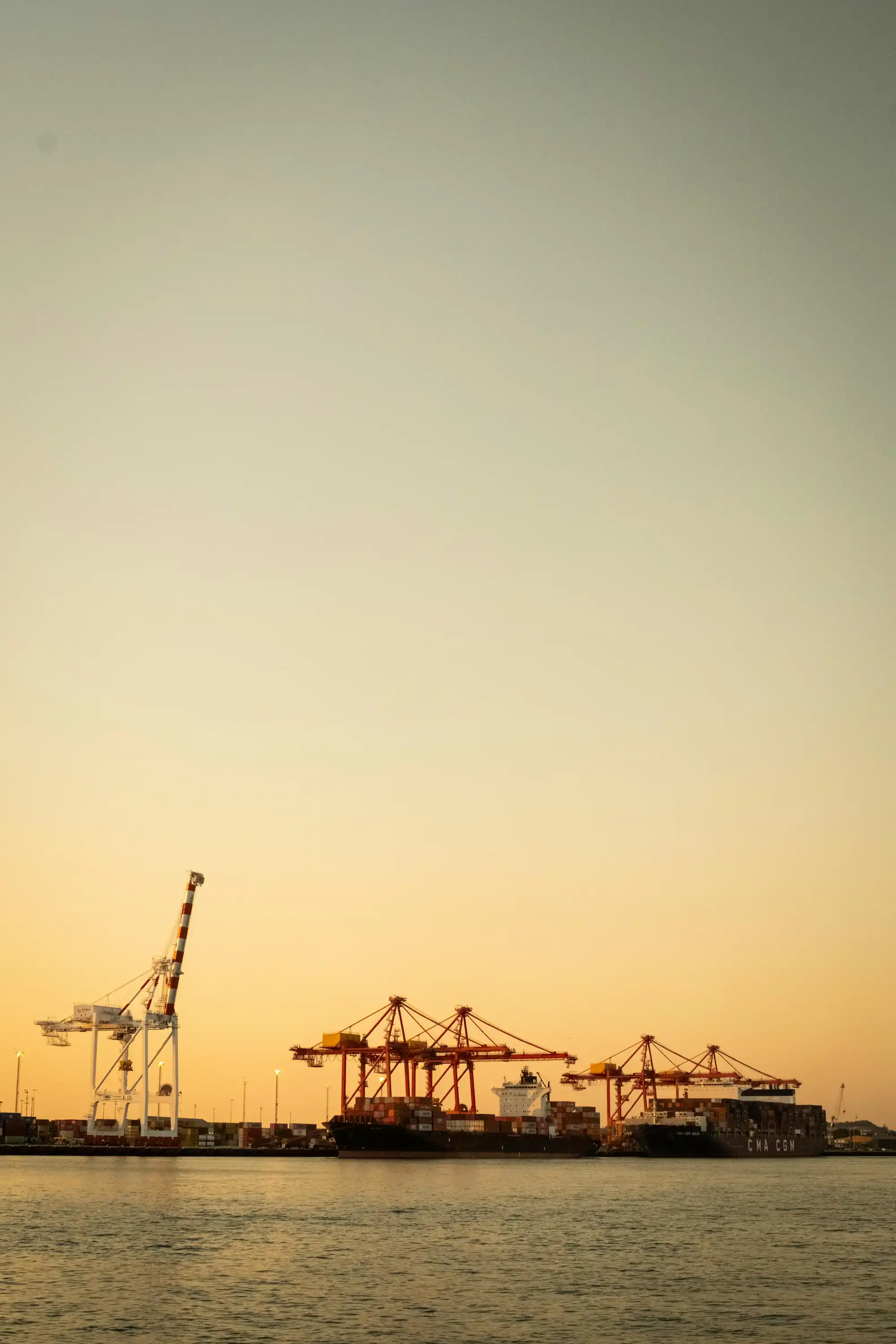 PIER+ smart port management dashboard mobile view