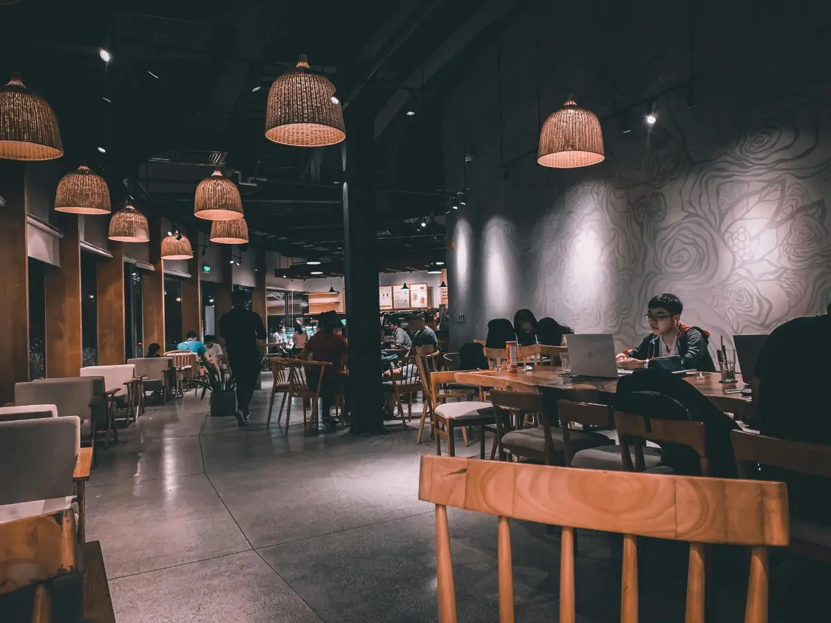 Maritime community professionals collaborating