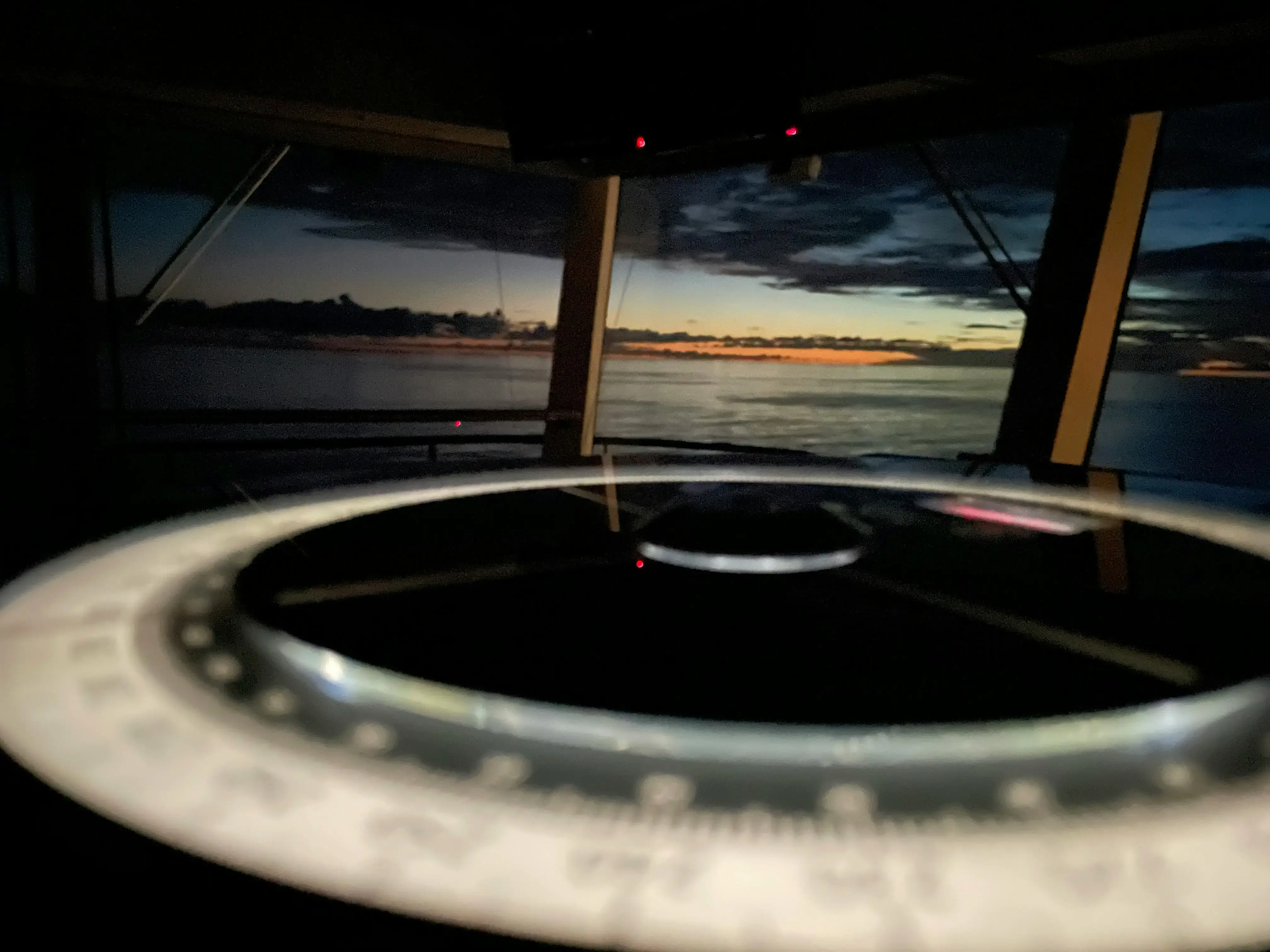Bridge compass